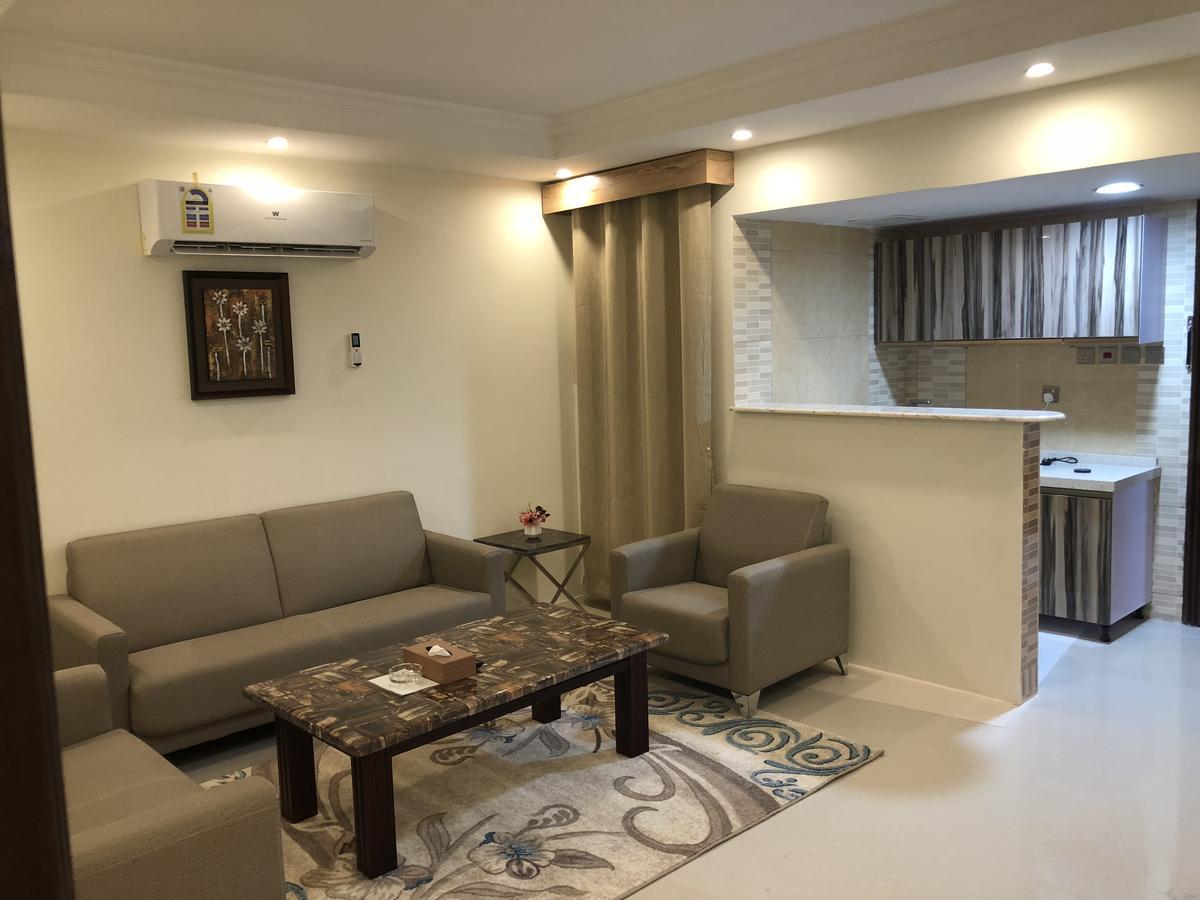 رؤية عنيزة - Vision Of Onaizah Hotel ภายนอก รูปภาพ
