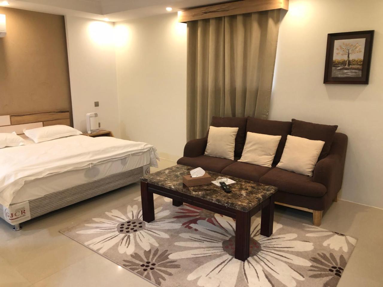 رؤية عنيزة - Vision Of Onaizah Hotel ภายนอก รูปภาพ